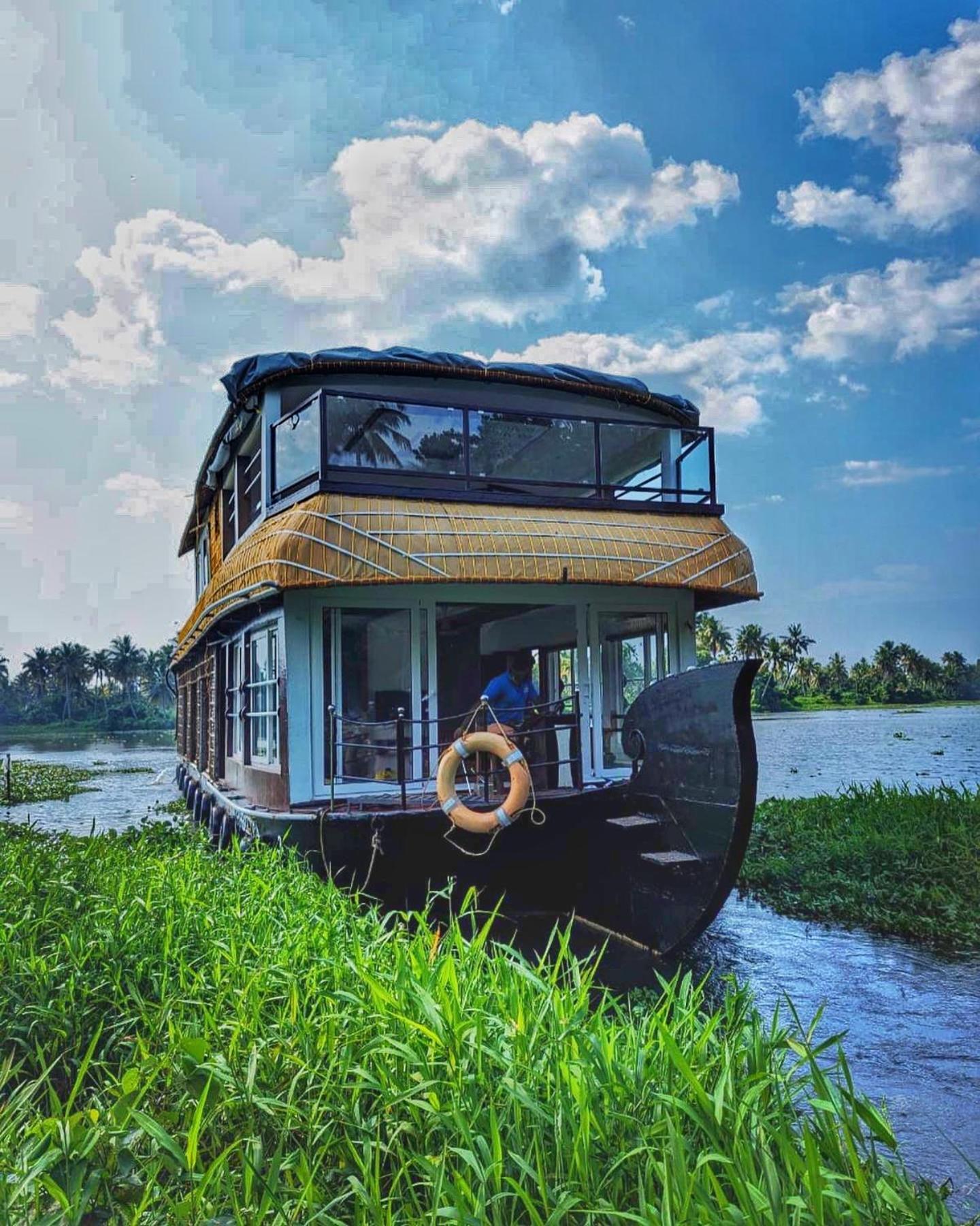 Grand Villa Houseboat Kumarakom Exteriér fotografie
